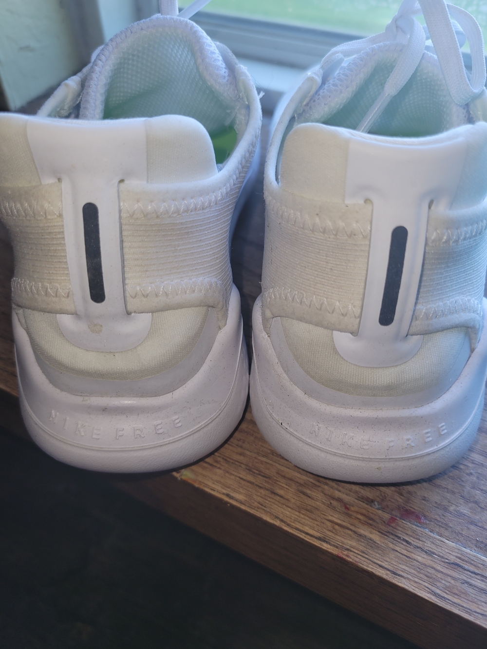 Nike Women's White Running Shoes with Black Swoosh - Picture 5 of 8